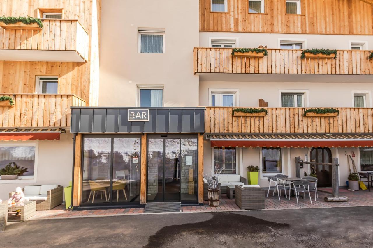Marilena Hotel 3*